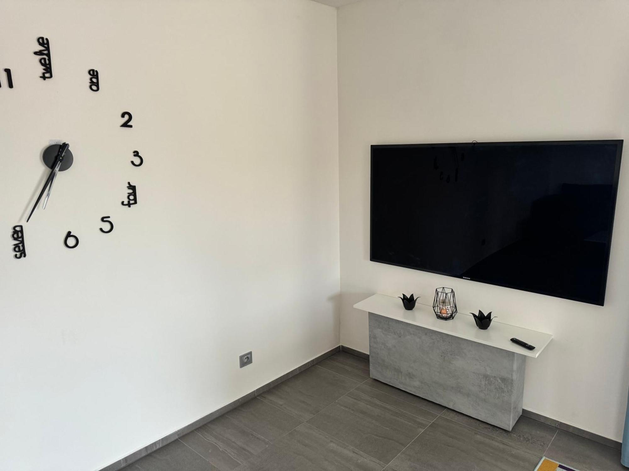 Byt Apartman 74M2 Vyhled Klid Priroda Praga Exterior foto