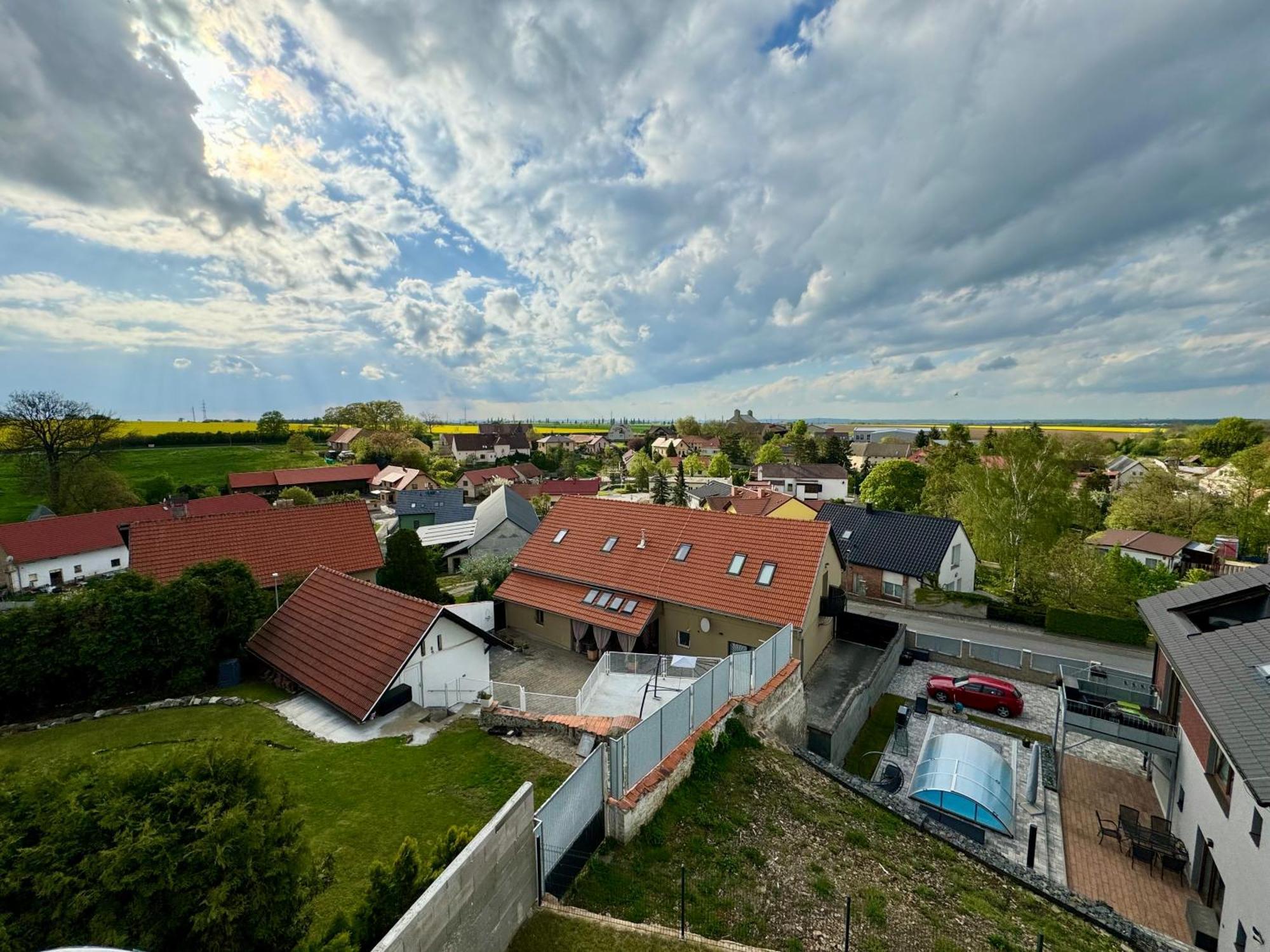 Byt Apartman 74M2 Vyhled Klid Priroda Praga Exterior foto