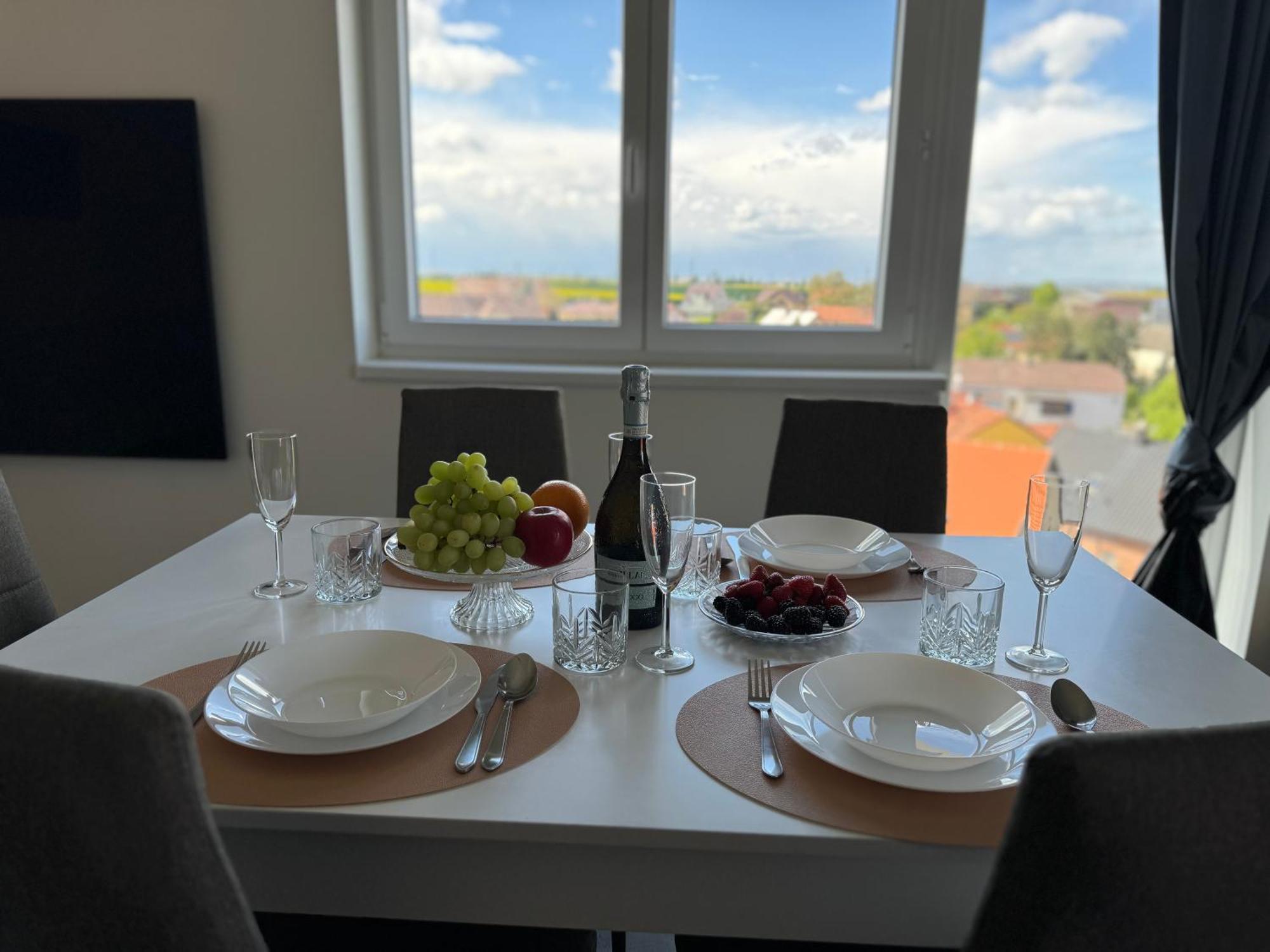 Byt Apartman 74M2 Vyhled Klid Priroda Praga Exterior foto